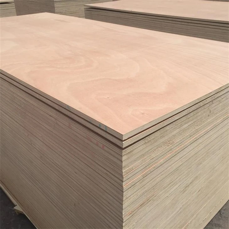 4 x 8 Outdoor-Sperrholz