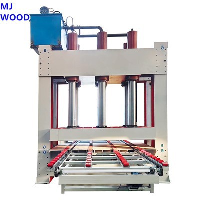 Kaltpressung für Sperrholz